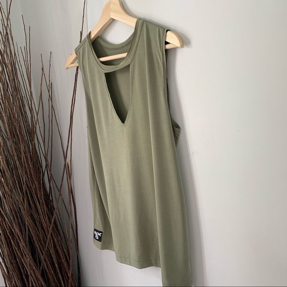 NX3 Sleeveless Tank Top V Neck Cut Out Women’s Size Small - Picture 8 of 9